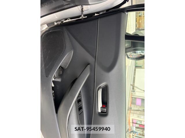 Toyota COROLLA SPORT 2020-03 8098587-16