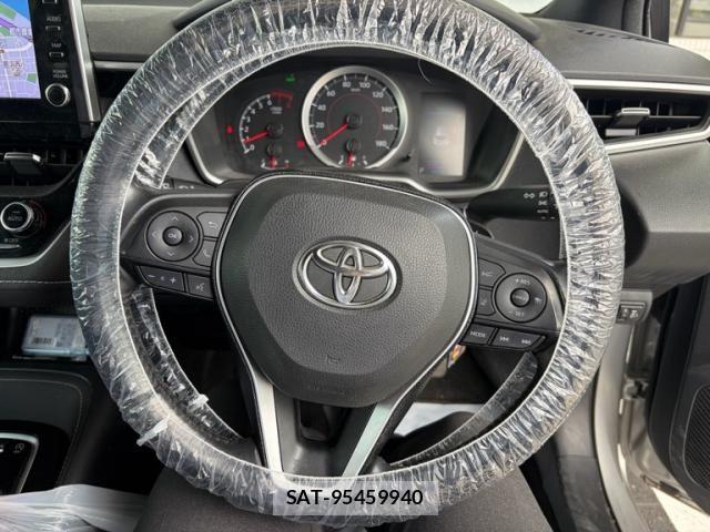Toyota COROLLA SPORT 2020-03 8098587-19