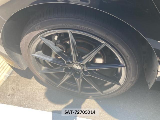 Toyota COROLLA SPORT 2019-06 8158195-8