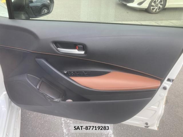 Toyota COROLLA SPORT 2021-04 8335290-18