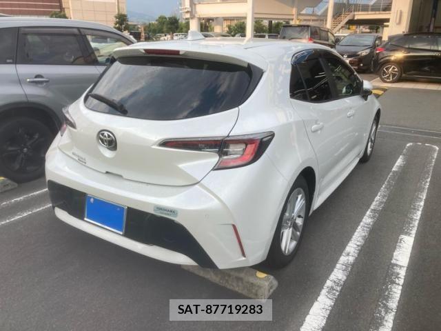 Toyota COROLLA SPORT 2021-04 8335290-3