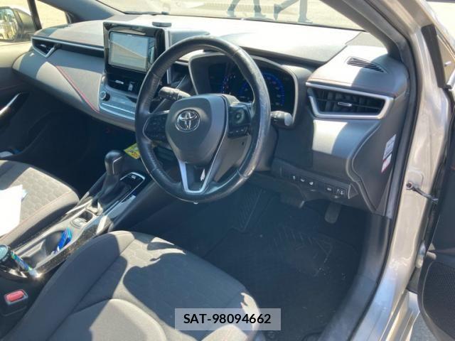 Toyota COROLLA SPORT 2018-12 8354185-13