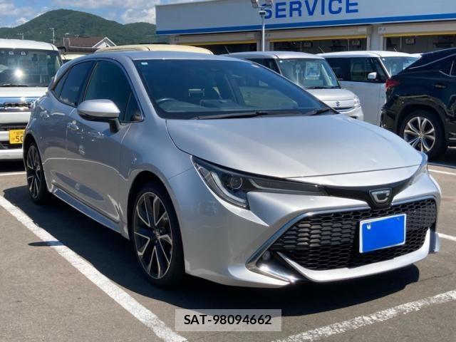 Toyota COROLLA SPORT 2018-12 8354185-1