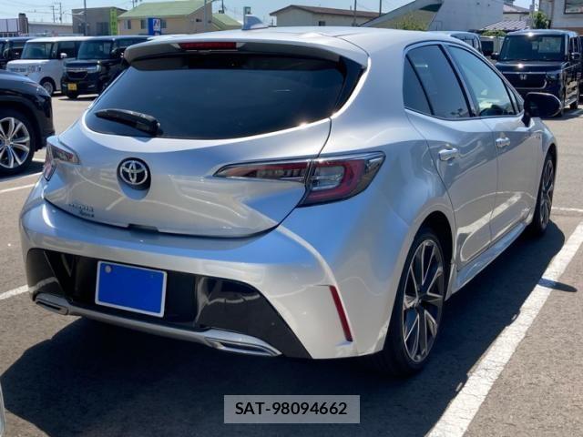 Toyota COROLLA SPORT 2018-12 8354185-4