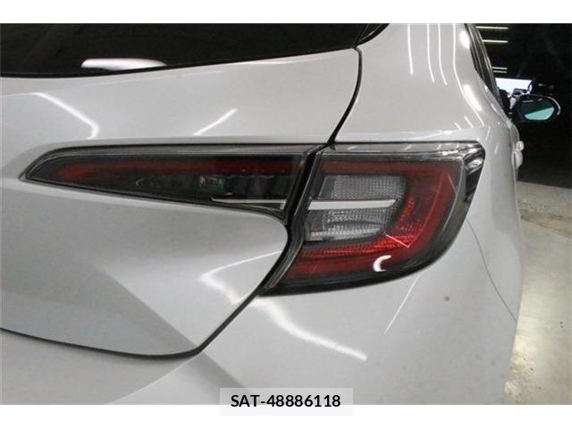 Toyota COROLLA SPORT 2021-04 8365230-18