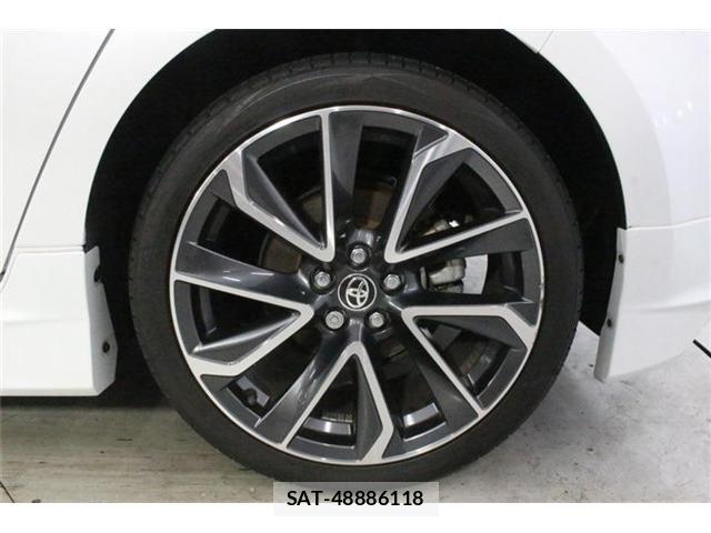 Toyota COROLLA SPORT 2021-04 8365230-24