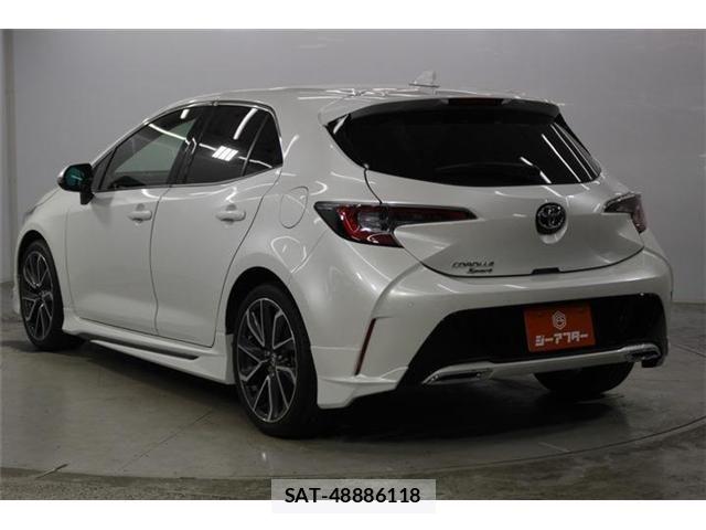Toyota COROLLA SPORT 2021-04 8365230-6
