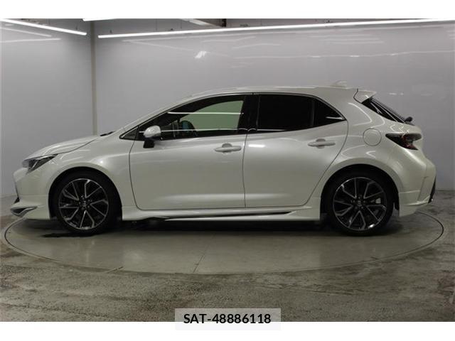 Toyota COROLLA SPORT 2021-04 8365230-7