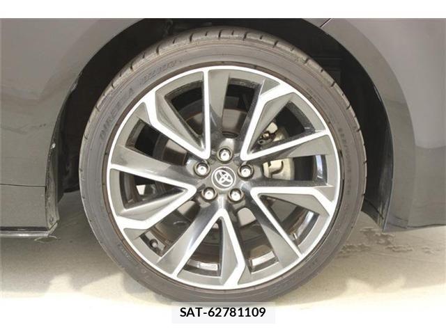 Toyota COROLLA SPORT 2018-12 8365231-22