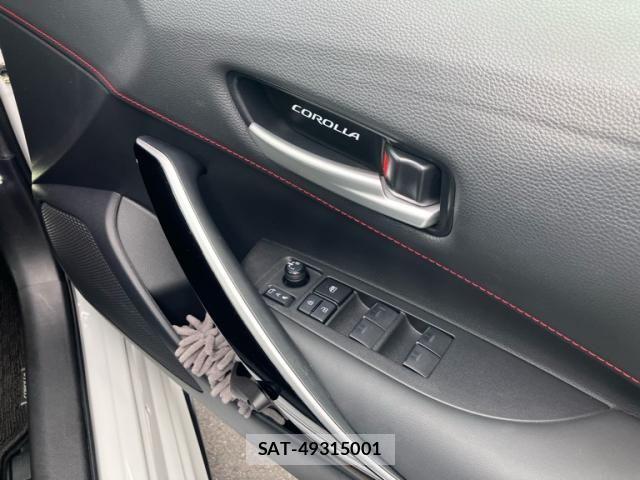 Toyota COROLLA SPORT 2022-02 8561505-12