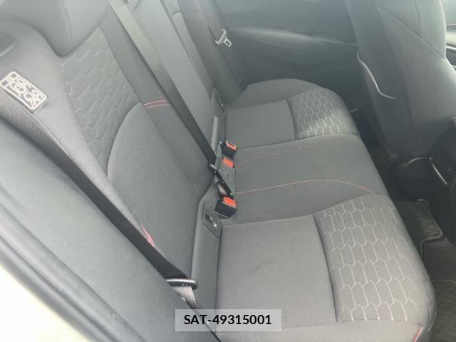 Toyota COROLLA SPORT 2022-02 8561505-17