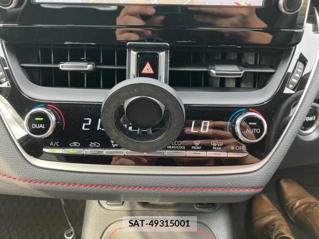 Toyota COROLLA SPORT 2022-02 8561505-25