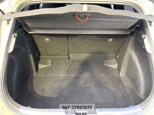 Toyota COROLLA SPORT 2019-09 8626228-12