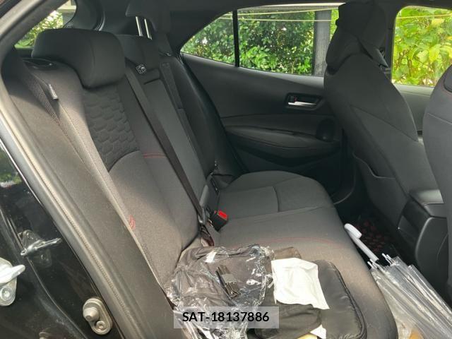 Toyota COROLLA SPORT 2018-09 8779816-9