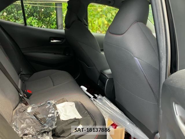 Toyota COROLLA SPORT 2018-09 8779816-8