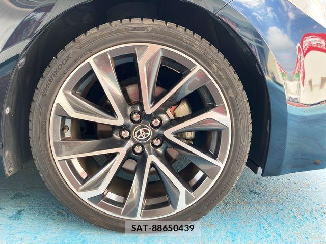 Toyota COROLLA SPORT 2019-01 8779815-17