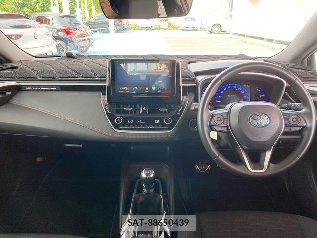 Toyota COROLLA SPORT 2019-01 8779815-18