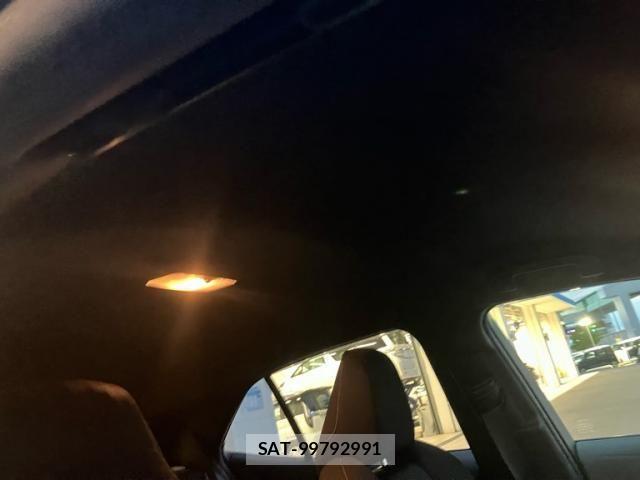 Toyota COROLLA SPORT 2019-03 8848530-10