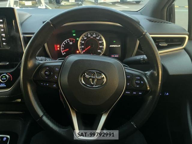 Toyota COROLLA SPORT 2019-03 8848530-12