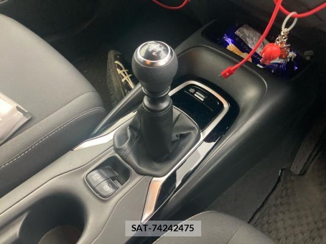 Toyota COROLLA SPORT 2020-03 8883442-17