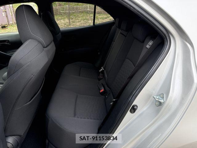 Toyota COROLLA SPORT 2022-06 6303383-13