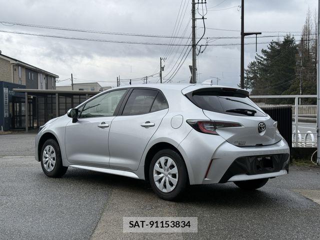 Toyota COROLLA SPORT 2022-06 6303383-2