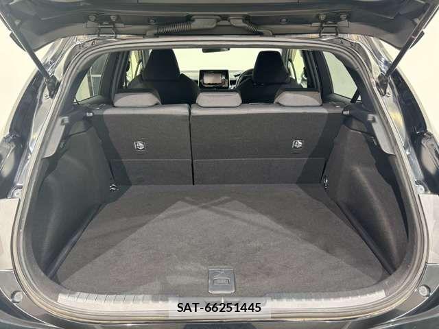 Toyota COROLLA SPORT 2018-07 6670915-16