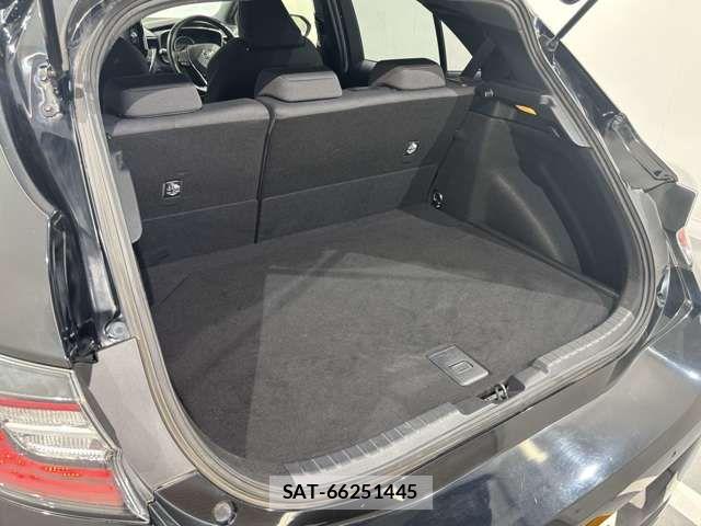 Toyota COROLLA SPORT 2018-07 6670915-17