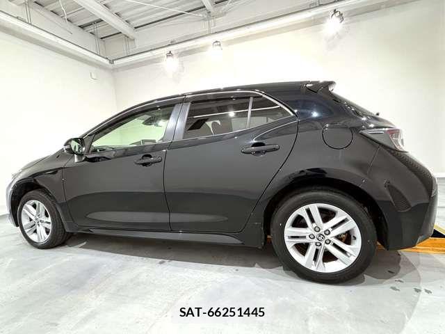 Toyota COROLLA SPORT 2018-07 6670915-4