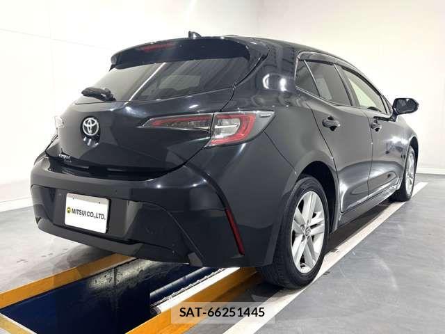 Toyota COROLLA SPORT 2018-07 6670915-7