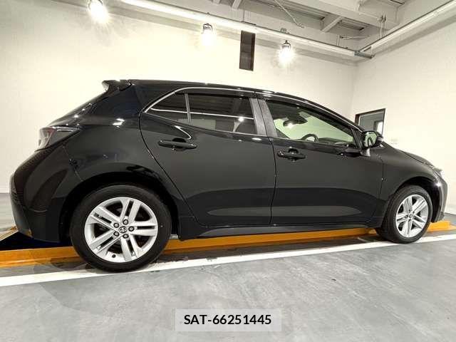 Toyota COROLLA SPORT 2018-07 6670915-8