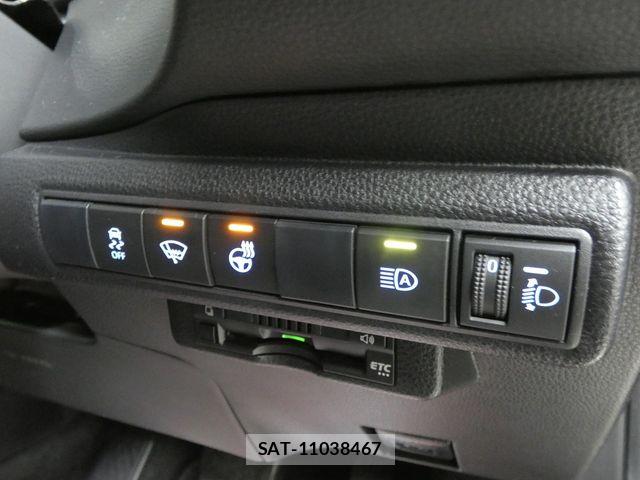 Toyota COROLLA SPORT 2018-06 8313817-11