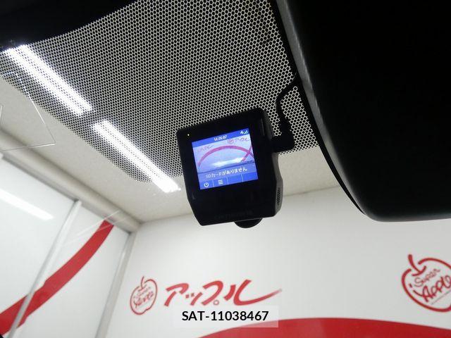 Toyota COROLLA SPORT 2018-06 8313817-20