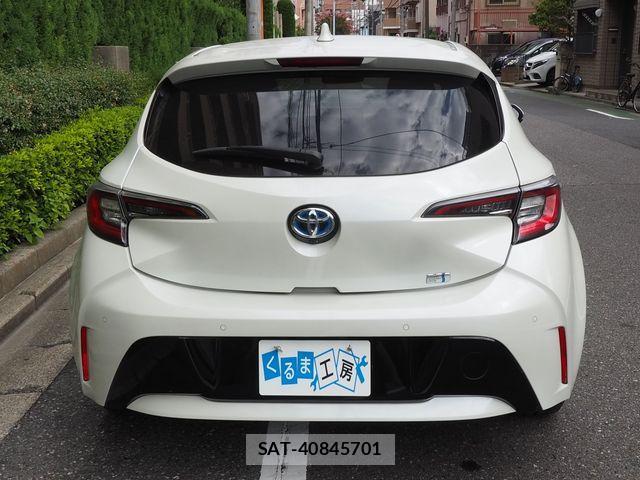Toyota COROLLA SPORT 2018-09 1308949-23