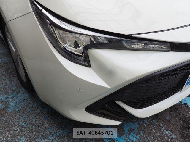 Toyota COROLLA SPORT 2018-09 1308949-24