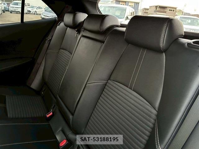 Toyota COROLLA SPORT 2021-04 1471574-3