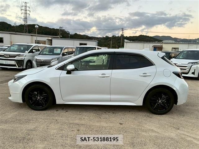 Toyota COROLLA SPORT 2021-04 1471574-8