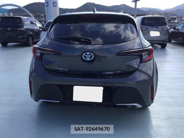 Toyota COROLLA SPORT 2024-08 2317966-4