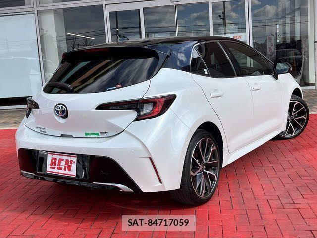 Toyota COROLLA SPORT 2023-03 3356264-2