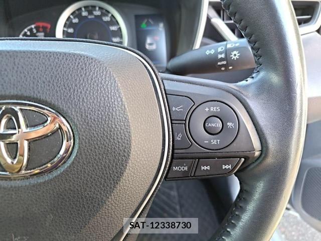 Toyota COROLLA SPORT 2018-08 4420155-19