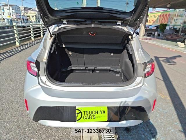 Toyota COROLLA SPORT 2018-08 4420155-24