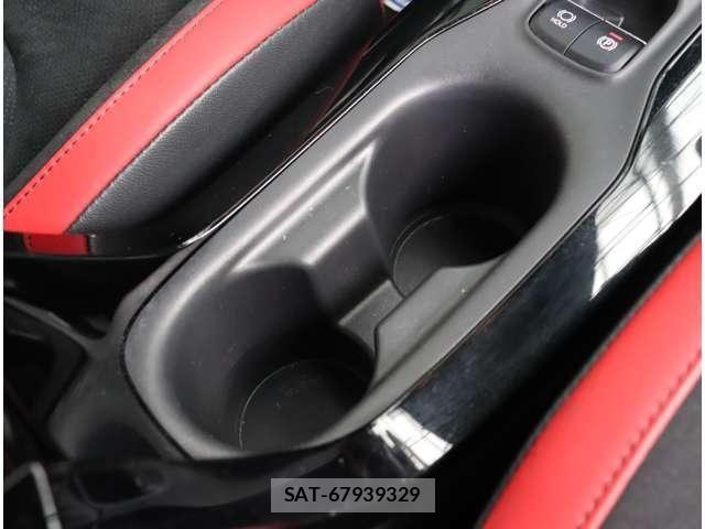 Toyota COROLLA SPORT 2022-06 4935327-20