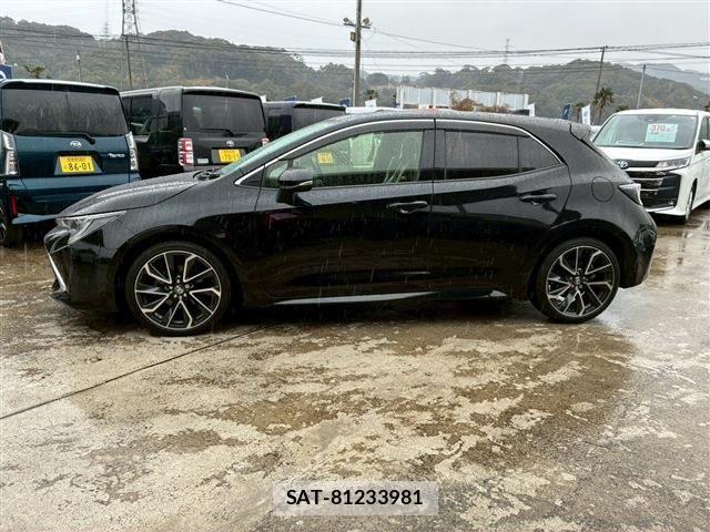 Toyota COROLLA SPORT 2020-09 4935388-9
