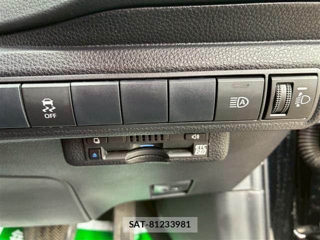 Toyota COROLLA SPORT 2020-09 4935388-17