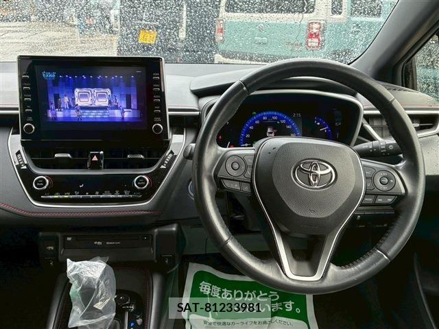 Toyota COROLLA SPORT 2020-09 4935388-18