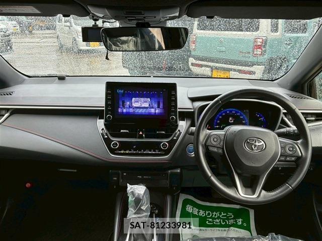 Toyota COROLLA SPORT 2020-09 4935388-2