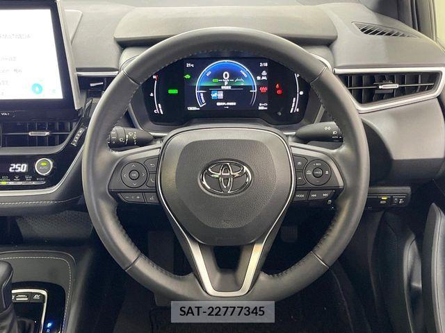 Toyota COROLLA SPORT 2023-08 6010398-10