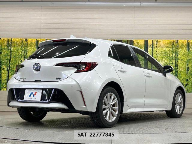 Toyota COROLLA SPORT 2023-08 6010398-16
