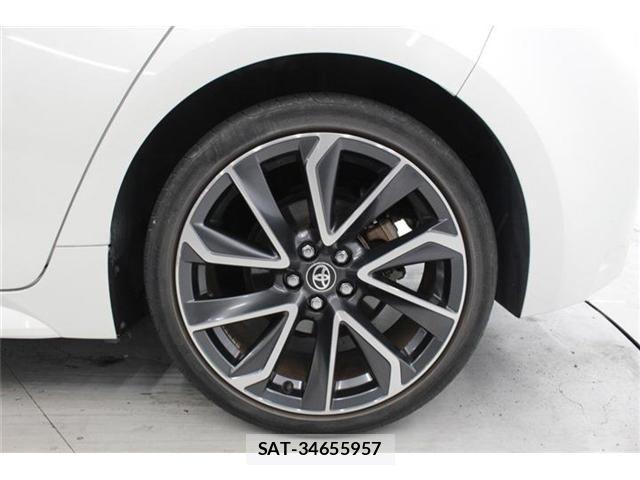 Toyota COROLLA SPORT 2018-11 6212794-24