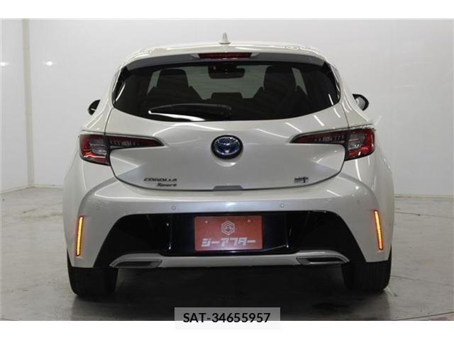 Toyota COROLLA SPORT 2018-11 6212794-5